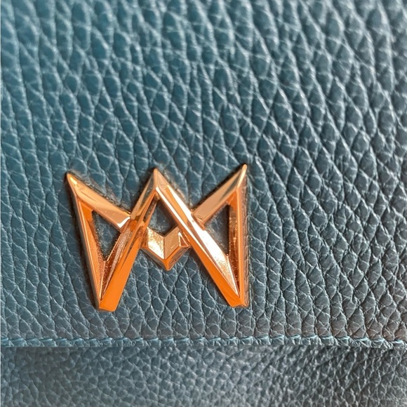 AMA Ambra Medium Crossbody in Peacock Teal/Made in Italy - Picture 3 of 8